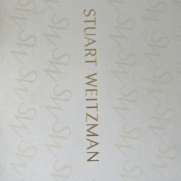 Stuart Weitzman Ryan perforated leather sneakers - Picture 5 of 9